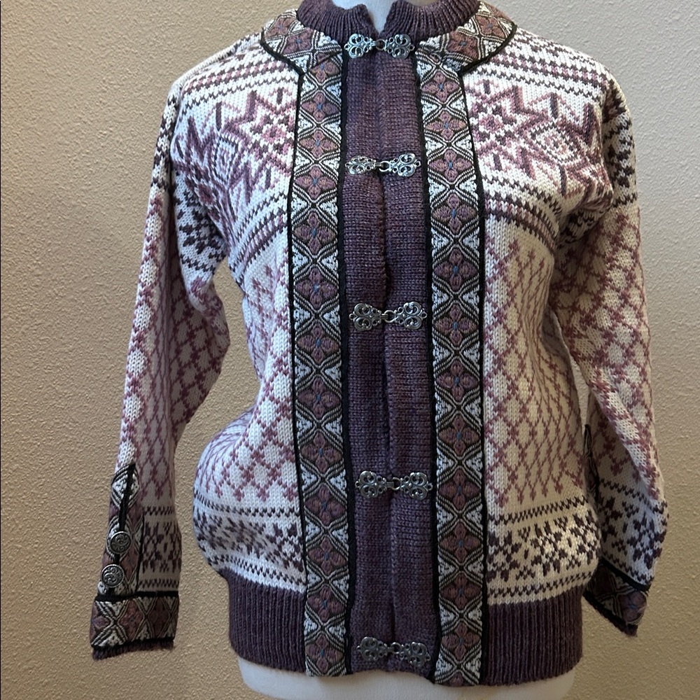 Vintage Dale of Norway Wool Cardigan Sweater size M - Picture 4 of 9